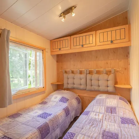 Campsite Mobil 8p - Pres De La