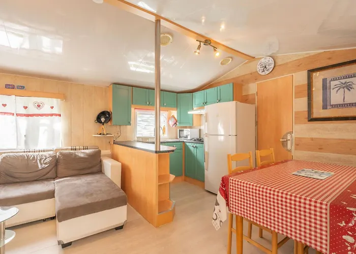 Mobil 6p - Pres De La *