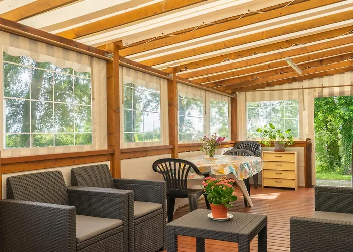 Mobil 6p - Pres De La Сasa de vacaciones Sémussac